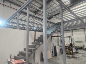 تركيب سندويش بنل هناجر 