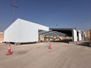 ملاحق وهناجر سندويش بنل 